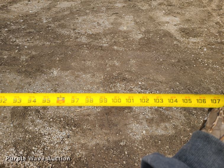 image for item IA9299 2001 L&L equipment trailer