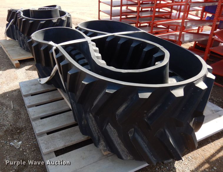 image for item IA9443 (2) Camsco AG3500 tracks