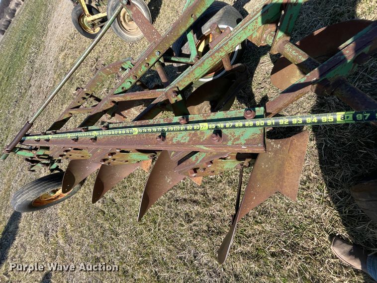 image for item II9259 John Deere 416  four bottom plow