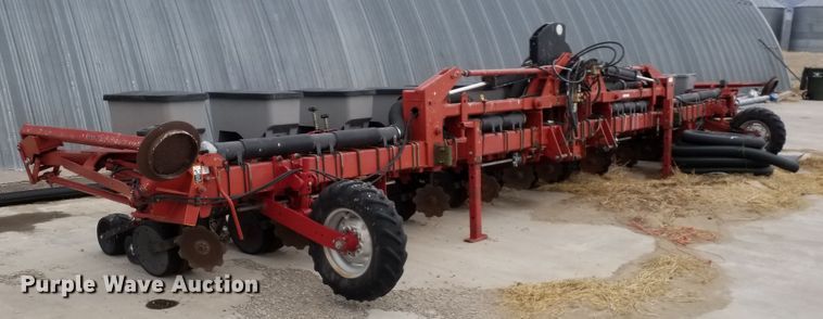 image for item IP9084 Case IH 1200  no-till planter