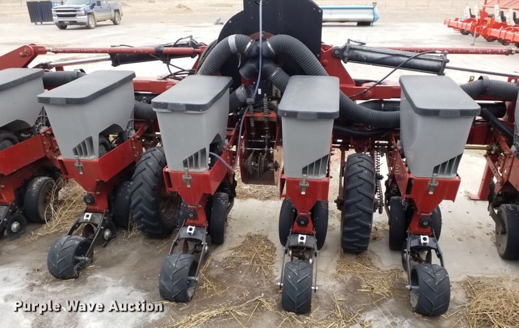 image for item IP9084 Case IH 1200  no-till planter