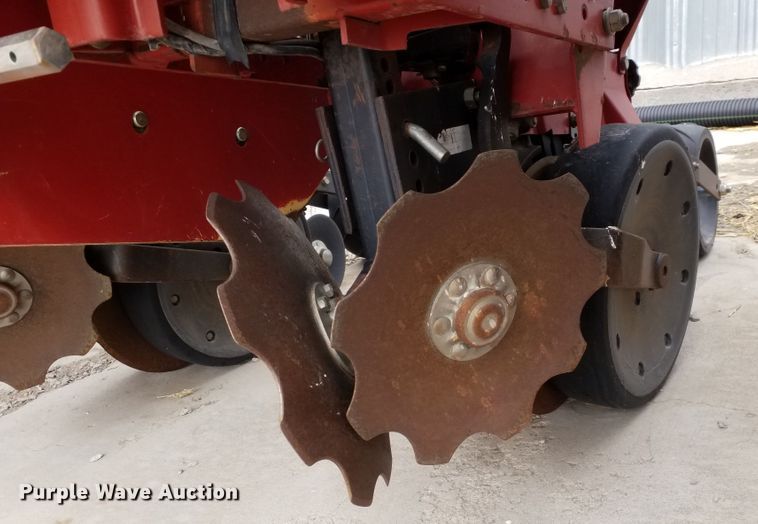 image for item IP9084 Case IH 1200  no-till planter