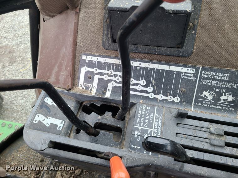 image for item IQ9065 1985 John Deere 4450  tractor