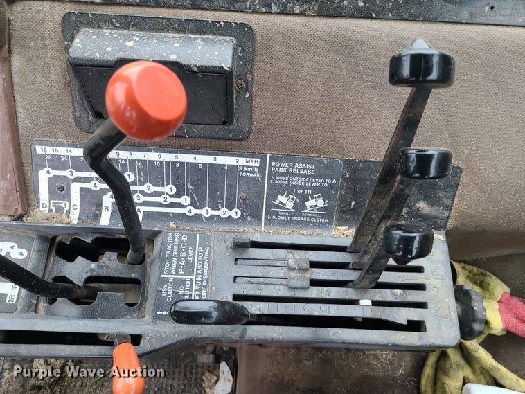 image for item IQ9065 1985 John Deere 4450  tractor