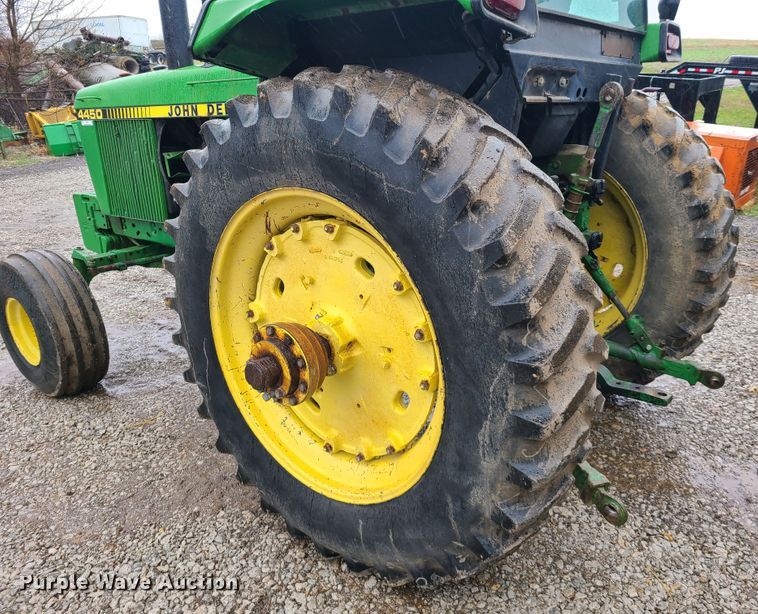 image for item IQ9065 1985 John Deere 4450  tractor