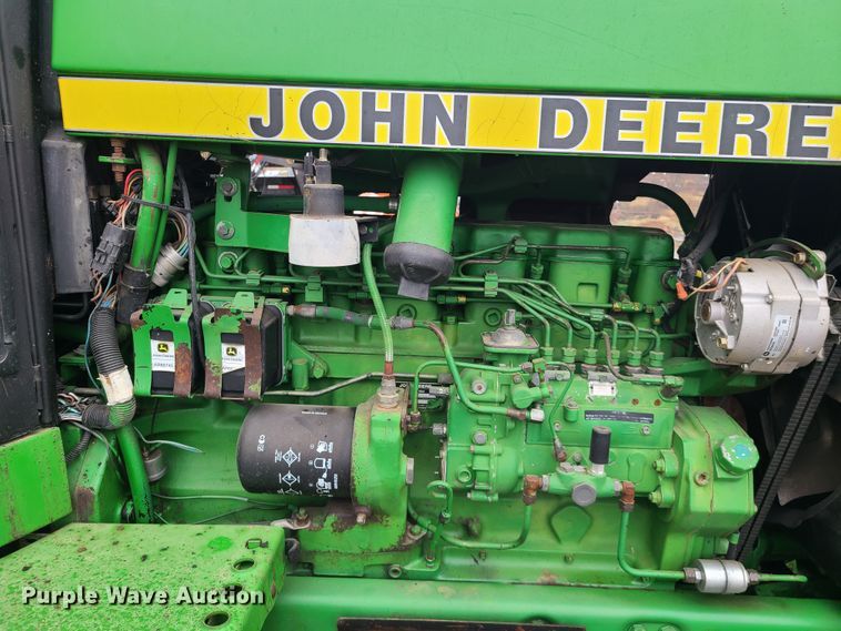 image for item IQ9065 1985 John Deere 4450  tractor