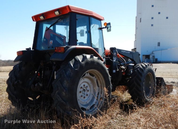 image for item IX9334 1993 AGCO Allis 8630  tractor