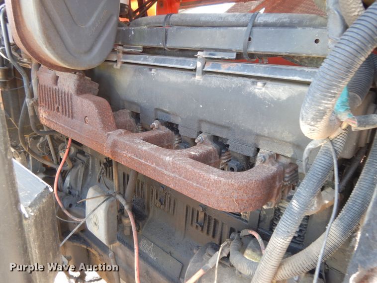 image for item IX9334 1993 AGCO Allis 8630  tractor