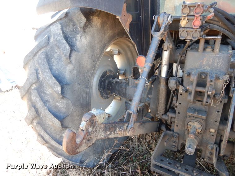 image for item IX9334 1993 AGCO Allis 8630  tractor