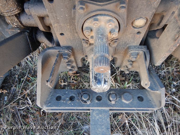 image for item IX9334 1993 AGCO Allis 8630  tractor