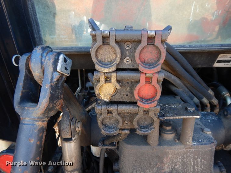 image for item IX9334 1993 AGCO Allis 8630  tractor