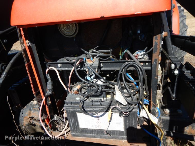 image for item IX9334 1993 AGCO Allis 8630  tractor