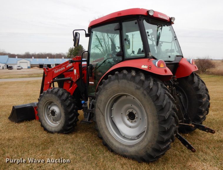 image for item IX9347 2015 Mahindra 105P  MFWD tractor