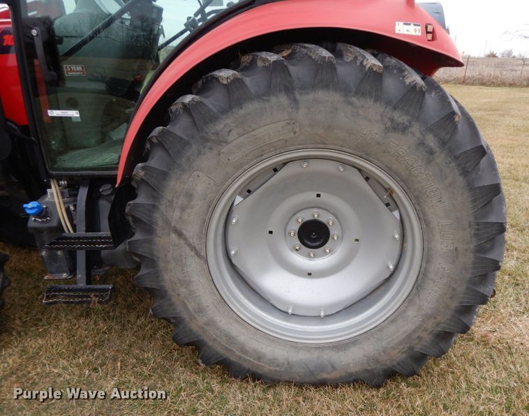 image for item IX9347 2015 Mahindra 105P  MFWD tractor