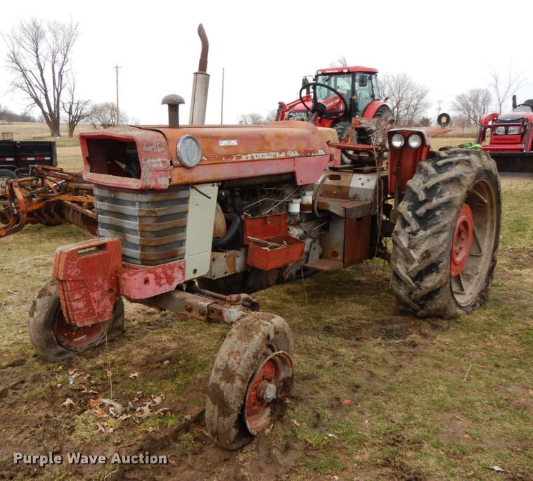 image for item IX9349 Massey Ferguson 180  tractor