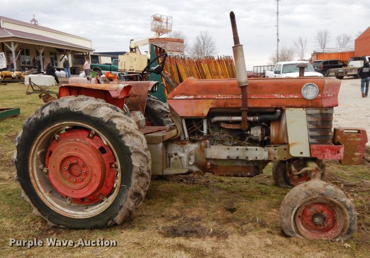 image for item IX9349 Massey Ferguson 180  tractor