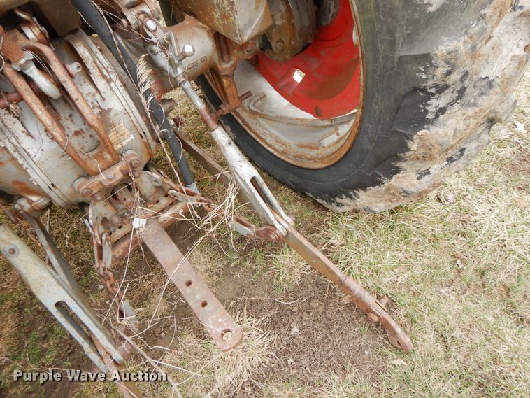 image for item IX9349 Massey Ferguson 180  tractor