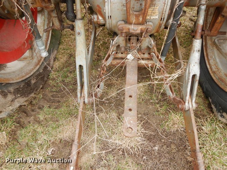 image for item IX9349 Massey Ferguson 180  tractor