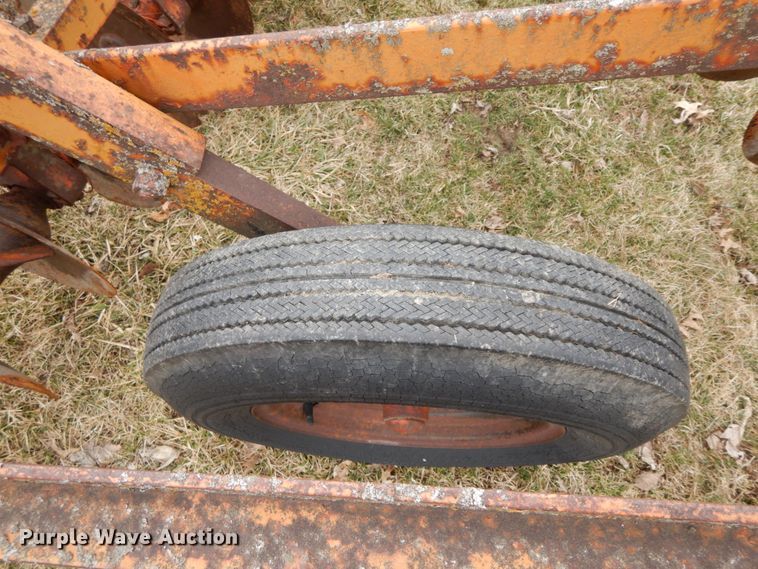 image for item IX9352 Tandem disk