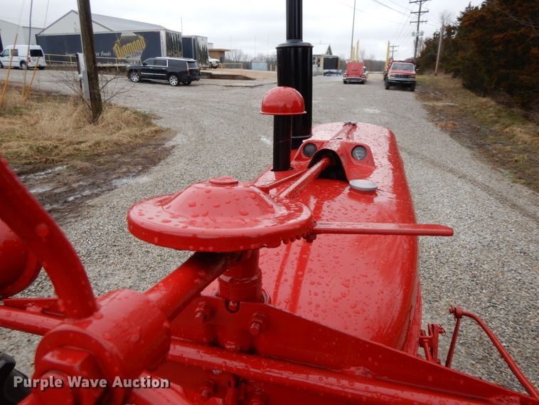 image for item IX9355 International Super M  tractor