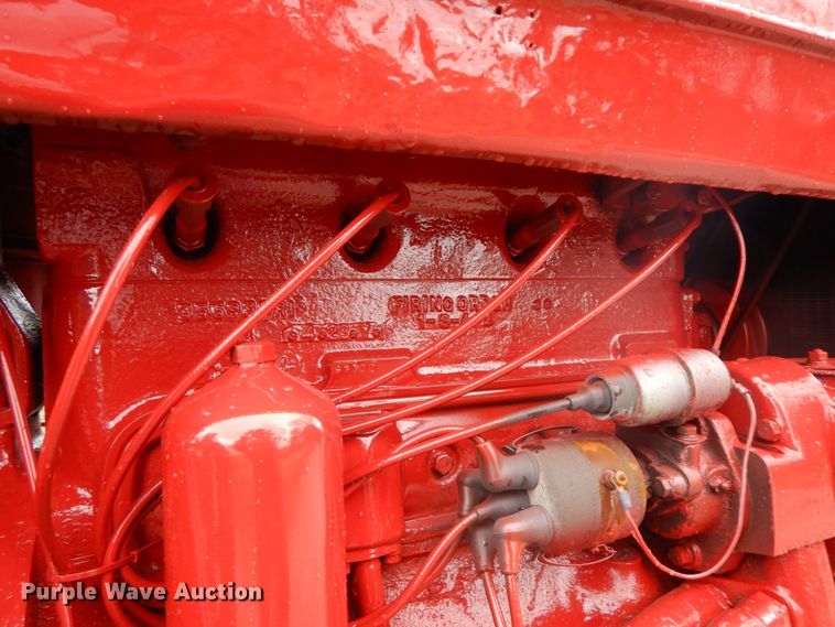 image for item IX9355 International Super M  tractor