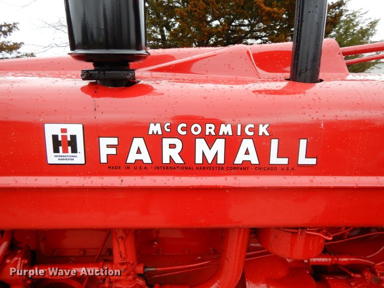 image for item IX9355 International Super M  tractor