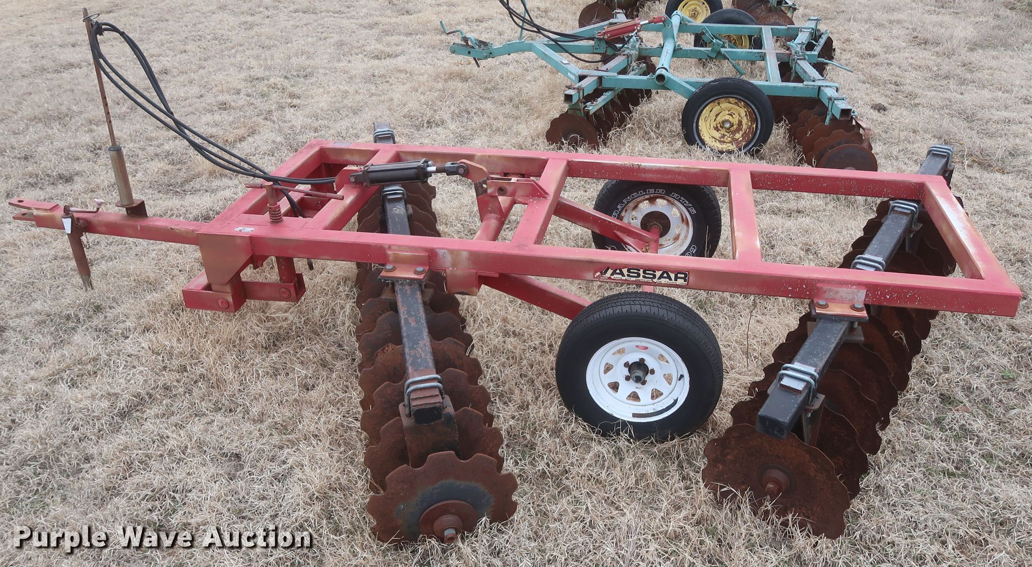 Vassar offset disk in Norman, OK Item HK9739 sold Purple Wave