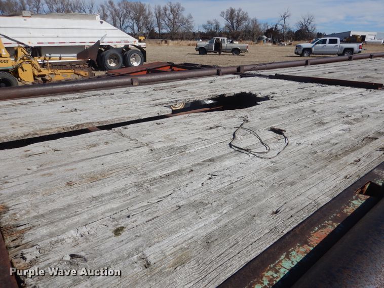 image for item DG4678 1973 Transcraft EDTH 11-240-64  drop deck trailer