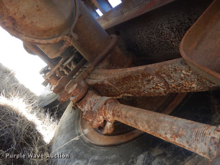 image for item DG4678 1973 Transcraft EDTH 11-240-64  drop deck trailer