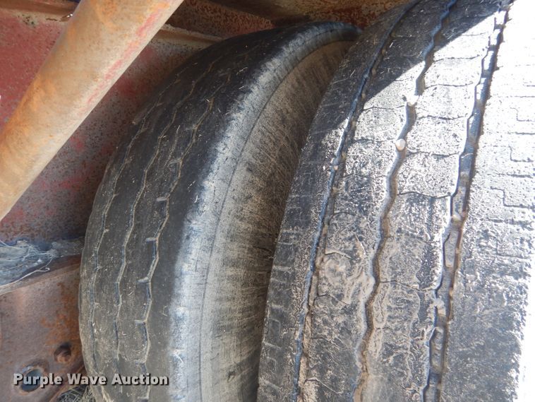 image for item DG4678 1973 Transcraft EDTH 11-240-64  drop deck trailer