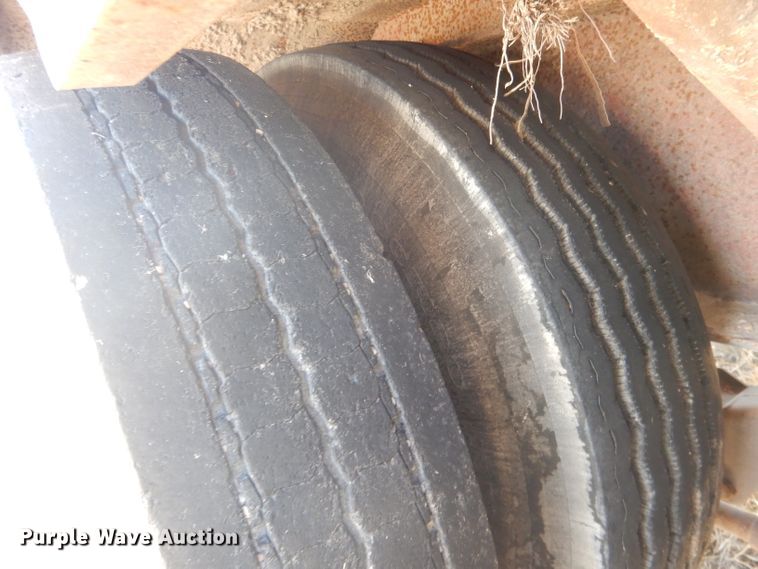 image for item DG4678 1973 Transcraft EDTH 11-240-64  drop deck trailer