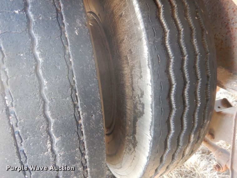 image for item DG4678 1973 Transcraft EDTH 11-240-64  drop deck trailer