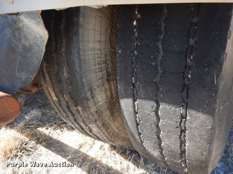 image for item DG4678 1973 Transcraft EDTH 11-240-64  drop deck trailer