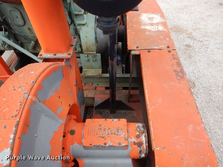 image for item DH5465 1987 Ford L8000  grain vacuum truck