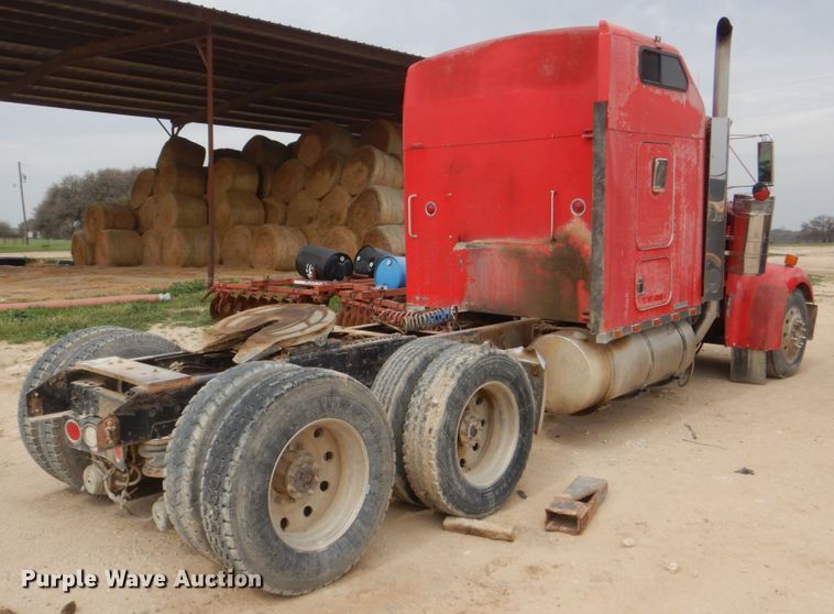 image for item DH5476 1996 Kenworth W900L  semi truck