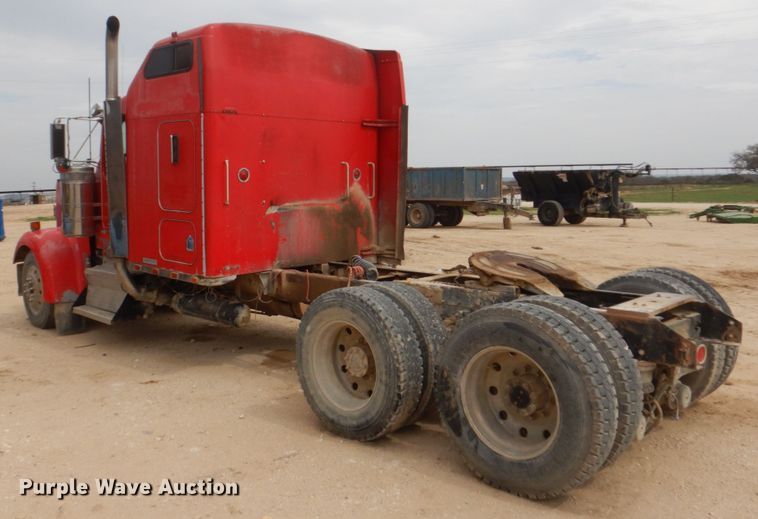 image for item DH5476 1996 Kenworth W900L  semi truck