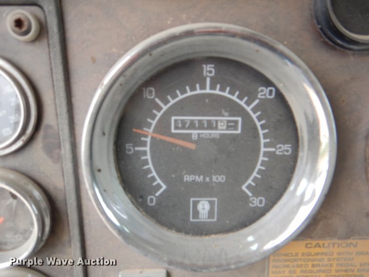 image for item DH5476 1996 Kenworth W900L  semi truck