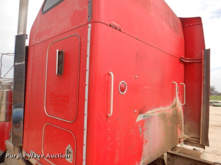 image for item DH5476 1996 Kenworth W900L  semi truck