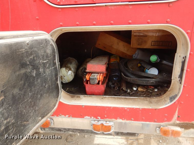 image for item DH5476 1996 Kenworth W900L  semi truck