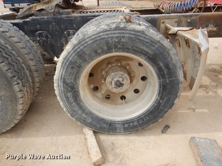 image for item DH5476 1996 Kenworth W900L  semi truck