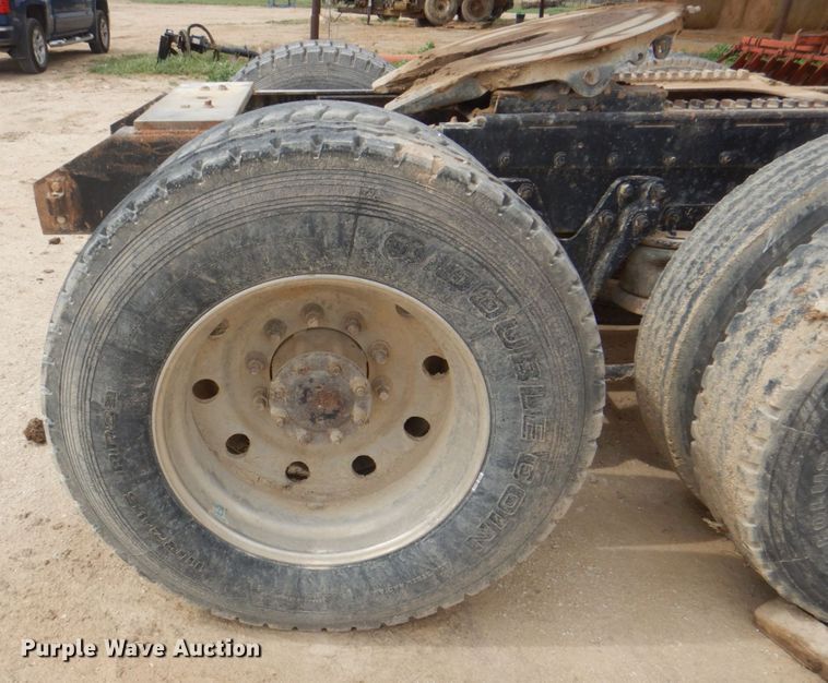 image for item DH5476 1996 Kenworth W900L  semi truck