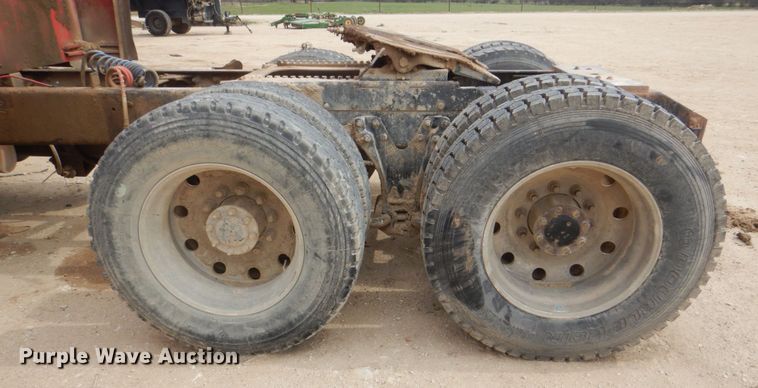 image for item DH5476 1996 Kenworth W900L  semi truck