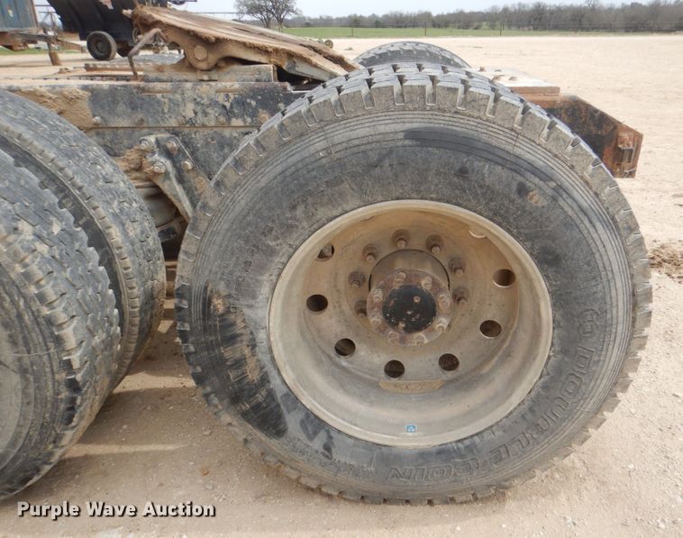 image for item DH5476 1996 Kenworth W900L  semi truck