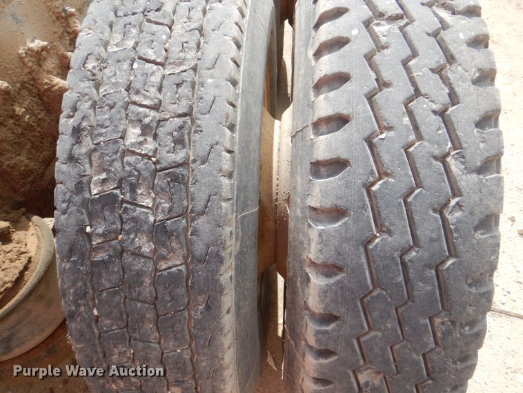 image for item DH5476 1996 Kenworth W900L  semi truck