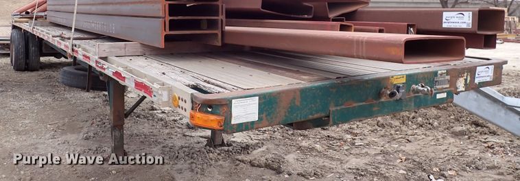 image for item DJ0078 1991 Utility FS2CHAE287 flatbed trailer