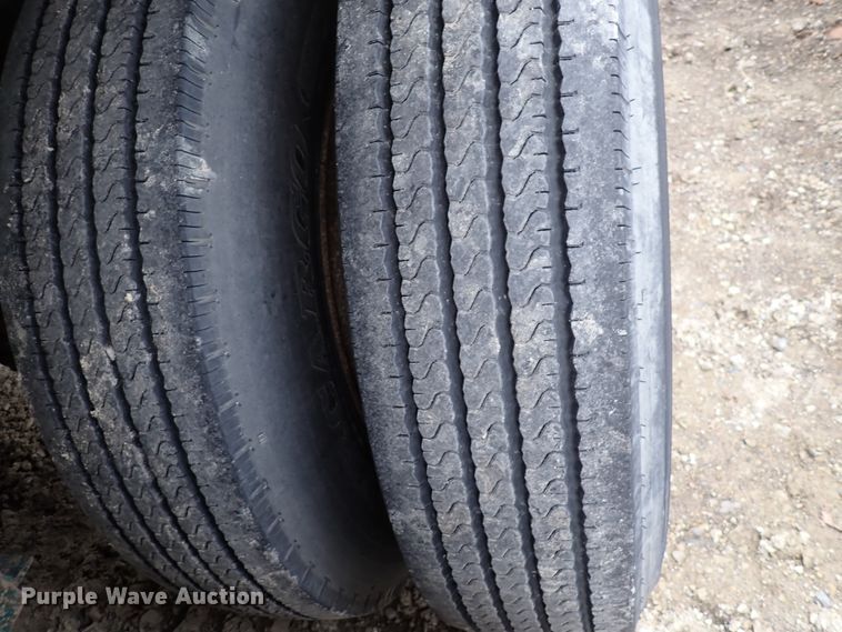 image for item DJ0078 1991 Utility FS2CHAE287 flatbed trailer