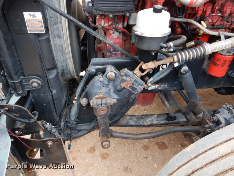 image for item DJ0763 2010 Peterbilt 387  semi truck