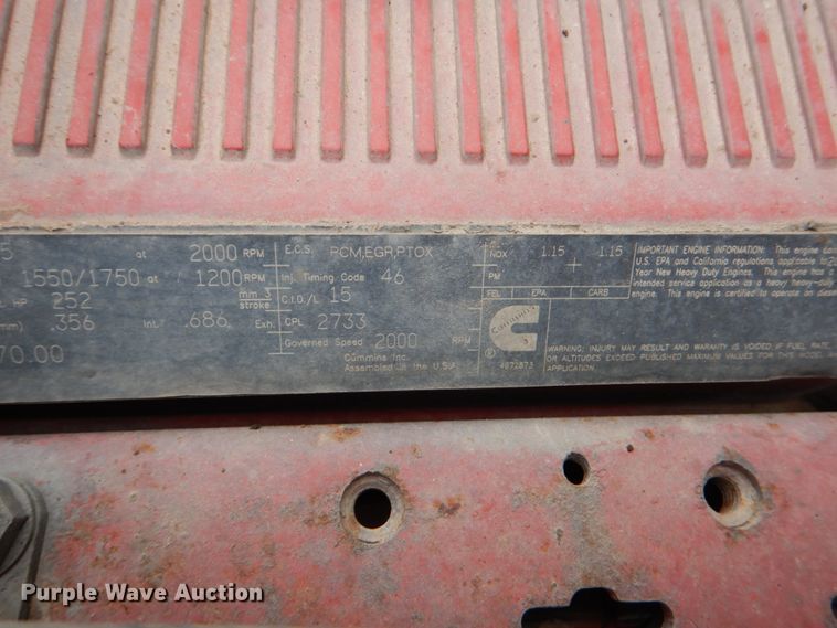 image for item DJ0763 2010 Peterbilt 387  semi truck