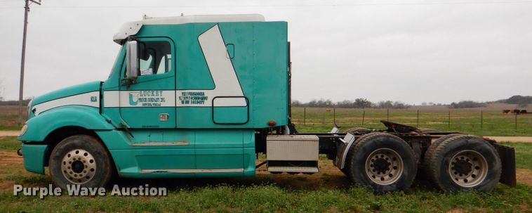 image for item DJ0765 2008 Freightliner Columbia  semi truck