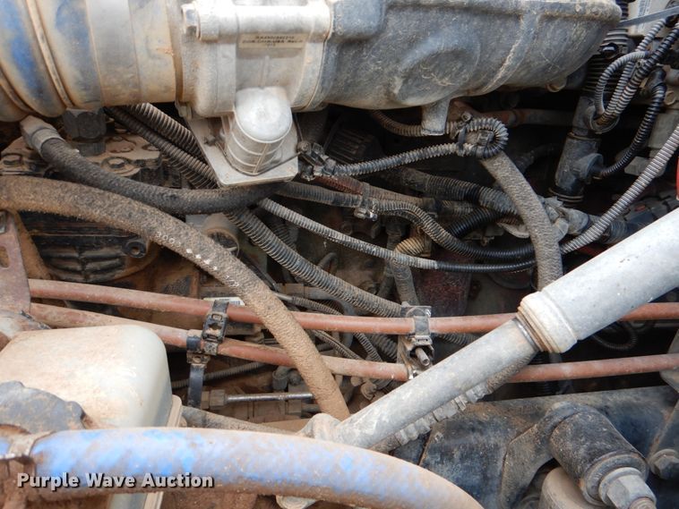 image for item DJ0765 2008 Freightliner Columbia  semi truck